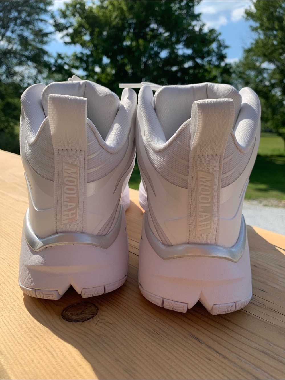 Triple Double basketball shoe by Moolah Kicks in the "White Hot" size 8 - Picture 7 of 13
